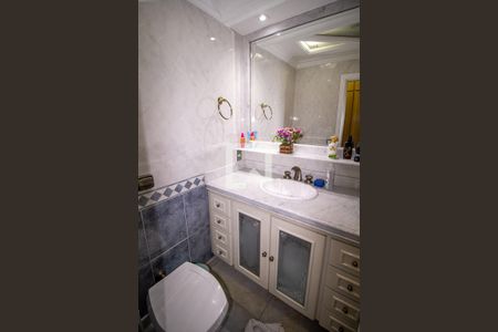 Apartamento à venda com 150m², 3 quartos e 2 vagasBanheiro da Suíte 1