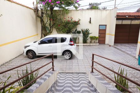 Casa à venda com 850m², 7 quartos e 8 vagas Casa à venda com 850m², 7 quartos e 8 vagasGaragem