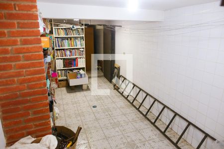 Casa à venda com 850m², 7 quartos e 8 vagas Casa à venda com 850m², 7 quartos e 8 vagasPorão