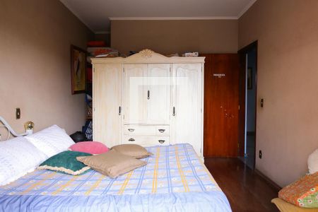 Casa à venda com 850m², 7 quartos e 8 vagas Casa à venda com 850m², 7 quartos e 8 vagasQuarto 3