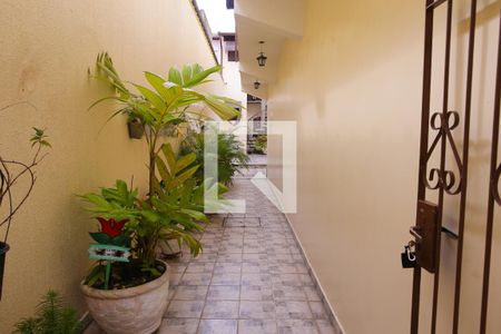 Casa à venda com 850m², 7 quartos e 8 vagas Casa à venda com 850m², 7 quartos e 8 vagasQuintal