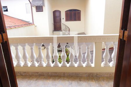 Casa à venda com 850m², 7 quartos e 8 vagas Casa à venda com 850m², 7 quartos e 8 vagasSacada do Quarto 5