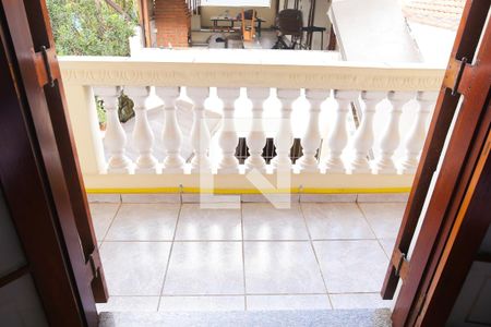 Casa à venda com 850m², 7 quartos e 8 vagas Casa à venda com 850m², 7 quartos e 8 vagasSacada do Quarto 3