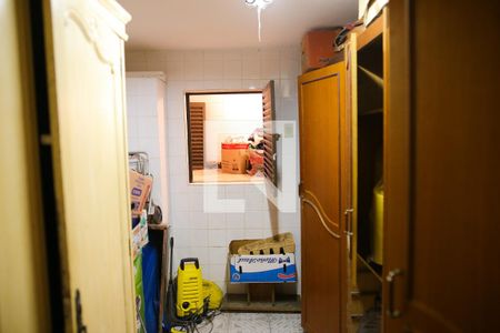 Casa à venda com 850m², 7 quartos e 8 vagas Casa à venda com 850m², 7 quartos e 8 vagasPorão