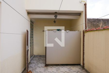 Casa à venda com 850m², 7 quartos e 8 vagas Casa à venda com 850m², 7 quartos e 8 vagasQuintal