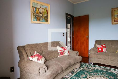 Casa à venda com 850m², 7 quartos e 8 vagas Casa à venda com 850m², 7 quartos e 8 vagasQuarto 1