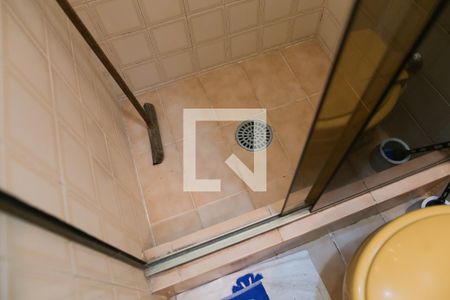 Casa à venda com 850m², 7 quartos e 8 vagas Casa à venda com 850m², 7 quartos e 8 vagasBanheiro da Suite 1 - Casa dos Fundos