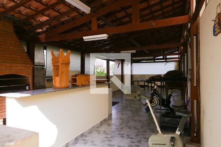 Casa à venda com 850m², 7 quartos e 8 vagas Casa à venda com 850m², 7 quartos e 8 vagasSalao de Festas e Churrasquieira