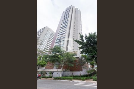 Apartamento à venda com 51m², 1 quarto e 1 vaga Apartamento à venda com 51m², 1 quarto e 1 vagaFachada