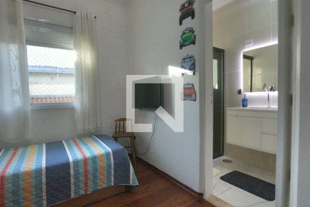 Casa à venda com 222m², 3 quartos e 4 vagasSuíte 2