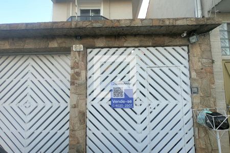 Casa à venda com 222m², 3 quartos e 4 vagasFachada da Casa