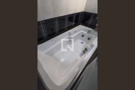 Casa à venda com 222m², 3 quartos e 4 vagasBanheiro da Suíte 3