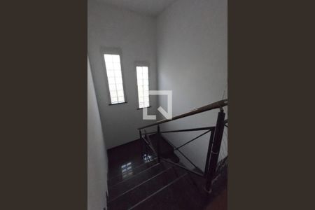 Casa à venda com 222m², 3 quartos e 4 vagasCorredor