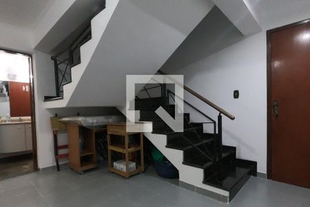 Casa à venda com 222m², 3 quartos e 4 vagasÁrea da churrasqueira e piscina