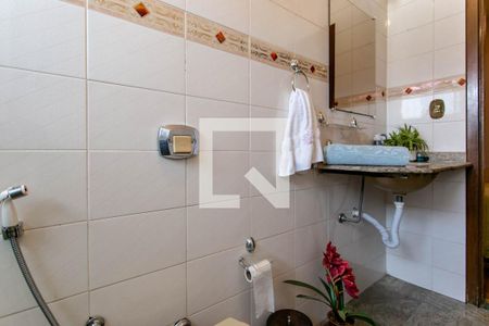 Casa à venda com 258m², 4 quartos e 4 vagas Casa à venda com 258m², 4 quartos e 4 vagasBanheiro da Suíte 1