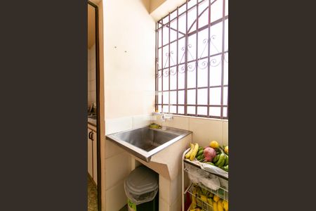 Casa à venda com 258m², 4 quartos e 4 vagas Casa à venda com 258m², 4 quartos e 4 vagasÁrea de Serviço