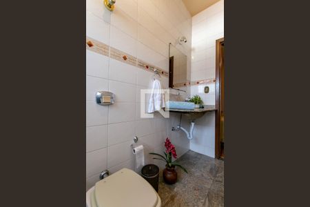 Casa à venda com 258m², 4 quartos e 4 vagas Casa à venda com 258m², 4 quartos e 4 vagasBanheiro da Suíte 1