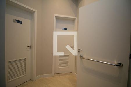 Apartamento à venda com 60m², 1 quarto e 1 vaga Apartamento à venda com 60m², 1 quarto e 1 vagaBanheiro