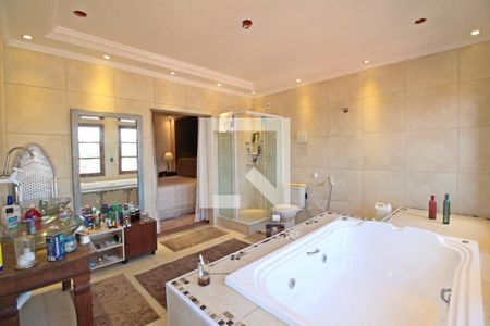 Casa à venda com 700m², 4 quartos e 3 vagasBanheiro do Quarto 3 (suíte)