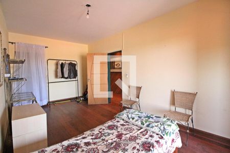 Casa à venda com 700m², 4 quartos e 3 vagasQuarto 1