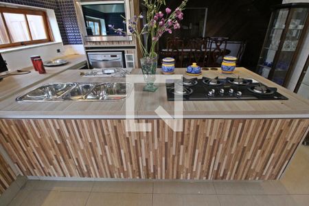 Casa à venda com 700m², 4 quartos e 3 vagasCozinha 1