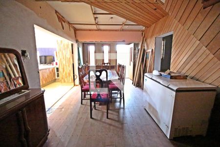 Casa à venda com 700m², 4 quartos e 3 vagasSala de jantar