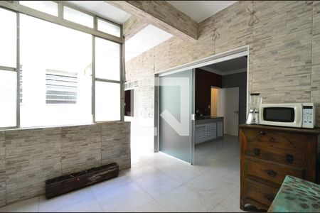 Apartamento à venda com 118m², 2 quartos e sem vagaÁrea de Serviço