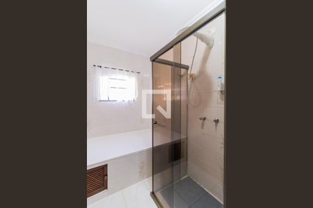 Casa à venda com 250m², 3 quartos e 5 vagas Casa à venda com 250m², 3 quartos e 5 vagasBanheiro