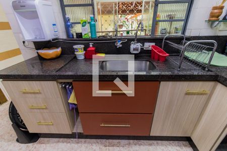 Casa à venda com 250m², 3 quartos e 5 vagas Casa à venda com 250m², 3 quartos e 5 vagasDetalhe cozinha