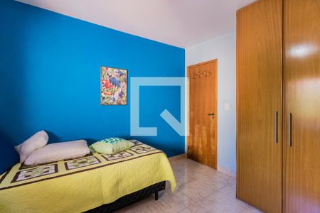 Casa à venda com 250m², 3 quartos e 5 vagas Casa à venda com 250m², 3 quartos e 5 vagasQuarto 2