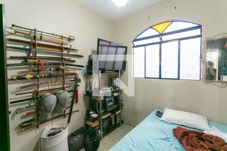 Casa à venda com 200m², 3 quartos e 1 vaga Casa à venda com 200m², 3 quartos e 1 vagaQuarto 2