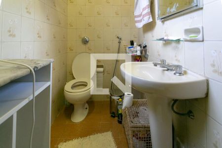 Casa à venda com 200m², 3 quartos e 1 vaga Casa à venda com 200m², 3 quartos e 1 vagaBanheiro da Suíte