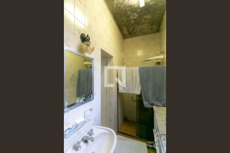 Casa à venda com 200m², 3 quartos e 1 vaga Casa à venda com 200m², 3 quartos e 1 vagaBanheiro da Suíte