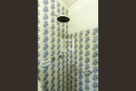 Casa à venda com 232m², 3 quartos e 2 vagasBanheiro da Suíte 1