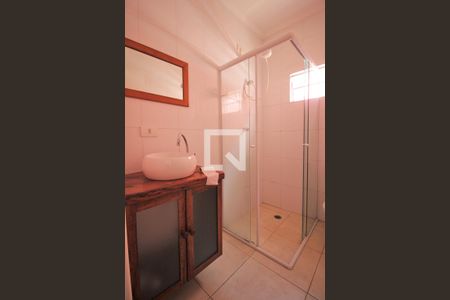 Banheiro de apartamento para alugar com 1 quarto, 40m² em Vila Plana, São Paulo