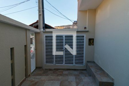 Apartamento à venda com 48m², 2 quartos e sem vaga Apartamento à venda com 48m², 2 quartos e sem vagaEntrada