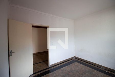 Casa 1 de casa à venda com 8 quartos, 480m² em Jardim Lajeado, São Paulo