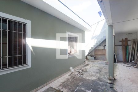 Casa à venda com 160m², 3 quartos e 2 vagas Casa à venda com 160m², 3 quartos e 2 vagasÁrea de serviço