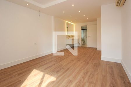 Apartamento à venda com 210m², 2 quartos e 2 vagas Apartamento à venda com 210m², 2 quartos e 2 vagasSuíte