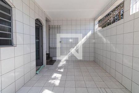 Casa à venda com 164m², 3 quartos e 1 vaga Casa à venda com 164m², 3 quartos e 1 vagaGaragem