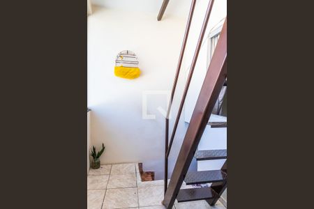 Casa à venda com 200m², 4 quartos e sem vaga Casa à venda com 200m², 4 quartos e sem vagaVaranda