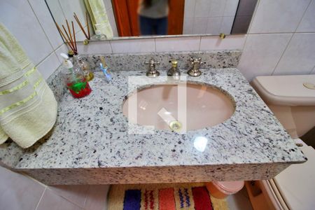 Casa à venda com 300m², 4 quartos e 6 vagasBanheiro da Suíte 3