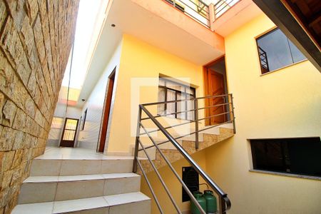 Casa à venda com 300m², 4 quartos e 6 vagasÁrea Externa