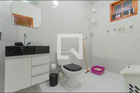 Casa à venda com 224m², 4 quartos e 2 vagas Casa à venda com 224m², 4 quartos e 2 vagasCasa 2 Banheiro Suíte