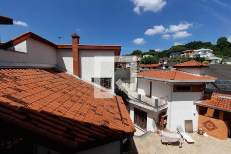 Casa à venda com 640m², 4 quartos e 7 vagas Casa à venda com 640m², 4 quartos e 7 vagasVista