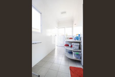 Casa à venda com 640m², 4 quartos e 7 vagas Casa à venda com 640m², 4 quartos e 7 vagasÁrea de serviço