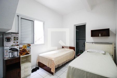 Casa à venda com 640m², 4 quartos e 7 vagas Casa à venda com 640m², 4 quartos e 7 vagasQuarto de serviço 2