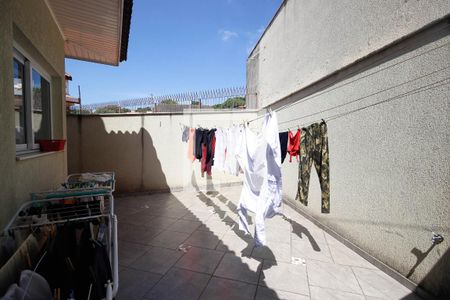 Casa à venda com 640m², 4 quartos e 7 vagas Casa à venda com 640m², 4 quartos e 7 vagasÁrea de serviço