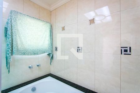 Casa à venda com 170m², 3 quartos e sem vagaBanheiro do quarto 1