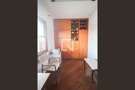 Casa à venda com 290m², 3 quartos e 5 vagasQuarto